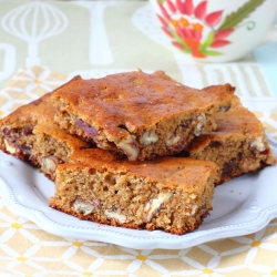 Pecan Date Bars