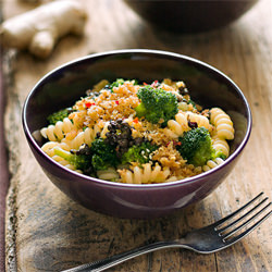 Pasta, Broccoli, Beluga Lentils