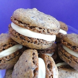 Blueberry Ginger Macarons