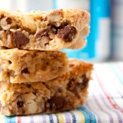 Chewy Chocolate Coconut Blondies