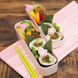 Flowered Kimbap Bento