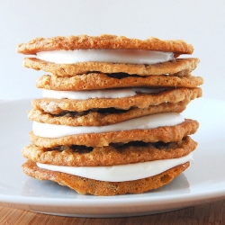 Homemade Oatmeal Creme Pie!