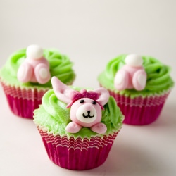 There’s a Rabbit in My Cupcake!