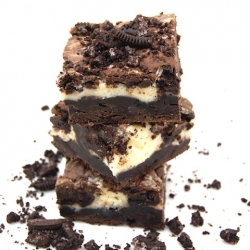 Oreo Cheesecake Brownies