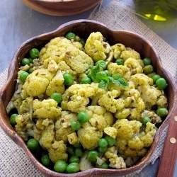 Cauliflower & Peas