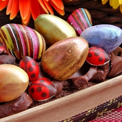 Easter Cake with Carrots