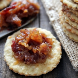 Bacon Jam and Grits Crackers