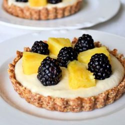 Fruity Coconut-Cashew Cream Tarts