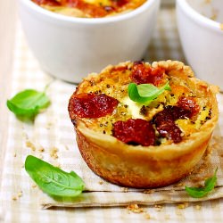 Sesame Baskets with Leek