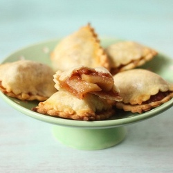 Apple Pie Pockets