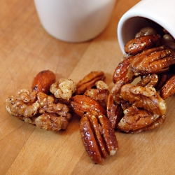 Spicy Maple Nuts