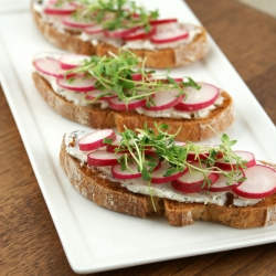 Royal Radish Crostini