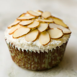 Almond Amaretto Cupcakes