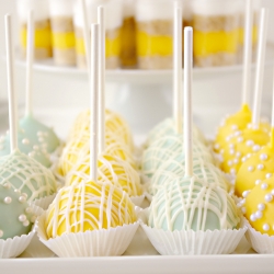 Lemon Cream Cheese Cake Pops