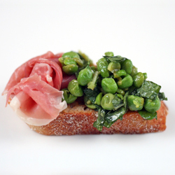 Minted Pea & Prosciutto Crostini