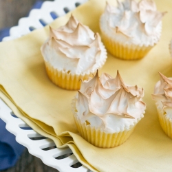 Lemon Meringue Cupcakes