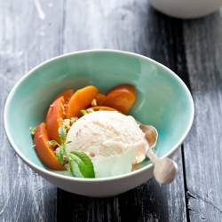 Lemon Verbena Ice Cream & Peaches