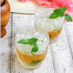 Mint Juleps for the Kentucky Derby