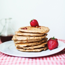 Whole Wheat Strawberry Pancakes