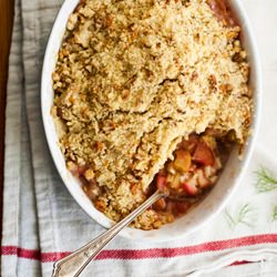 Rhubarb Fennel Crumble