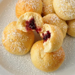 Sweet Buns w/ Blackberries