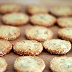 Walnut Sesame Cookies