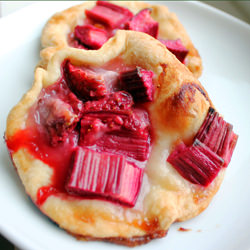 Strawberry Rhubarb Tartlets