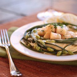 Scallops, Chive Buds, Beurre Blanc