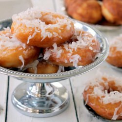 Pina Colada Donuts