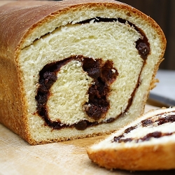 Cinnamon Raising Bread