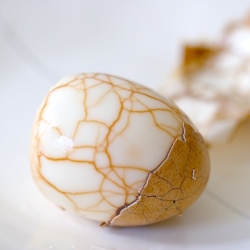 Chinese Tea Eggs (Cha Ye Dan)