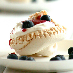 Meringue Cups with a Blueberry Curd