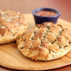 Blooming Onion Pizza Bread