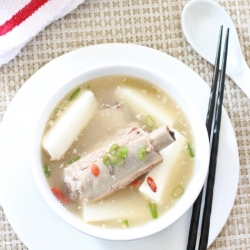 Fresh Chinese Yam with Spareribs Soup