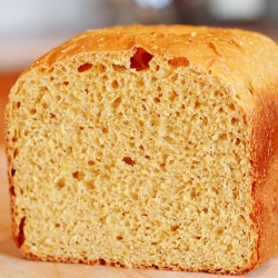 New England Anadama Bread