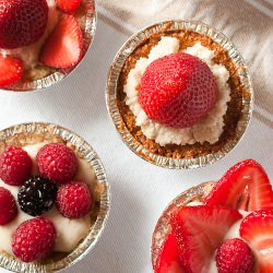 Raw Vegan Coconut Berry Tarts