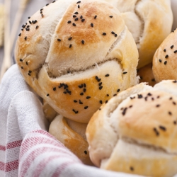 Small Bread Loafs with Nigella Seed