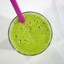 Tropical Kale Smoothie