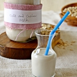 Oats and Cashew Milk