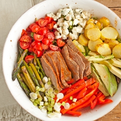 Flank Steak Salad w/ Blue Cheese