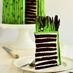 Cake with Greens