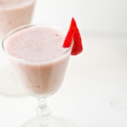 Strawberry & Banana Soy Smoothie