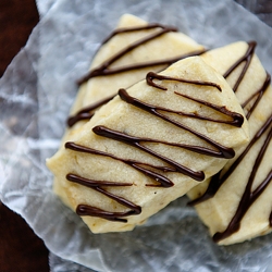 Cardamom Cashew Cookies