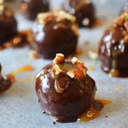 Turtle Cheese Cake Truffles