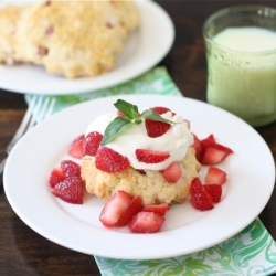 Strawberry Rhubarb Shortcake