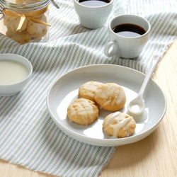 Ginger Cookies with Lemon Icing