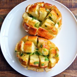 Bloomin’ Onion Rolls