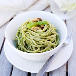 Spinach Walnut Pesto