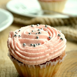 Pretty in Pink Cupcakes