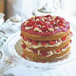 Strawberries & Cream Layer Cake